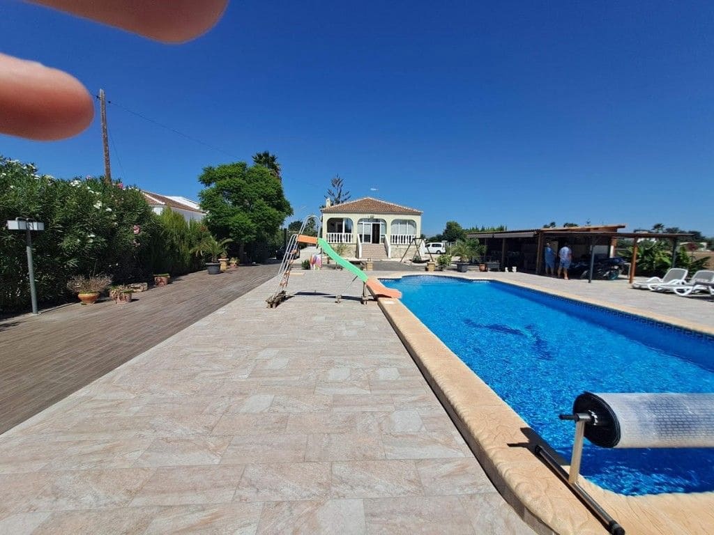 Chalet de 6 habitaciones en Dolores en venta - 629.000 € (Ref: 10091204)