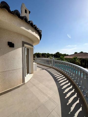 Chalet de 4 habitaciones en Formentera del Segura en venta con piscina garaje - 530.000 € (Ref: 10109811)
