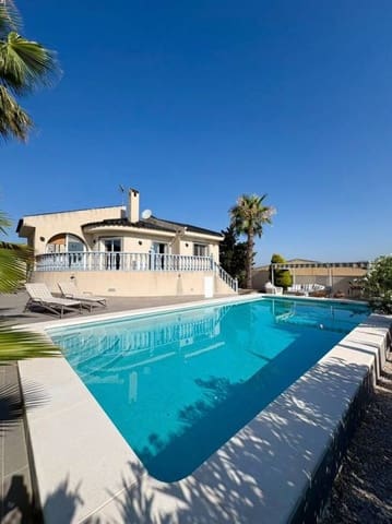 Chalet de 4 habitaciones en Formentera del Segura en venta con piscina garaje - 530.000 € (Ref: 10109811)
