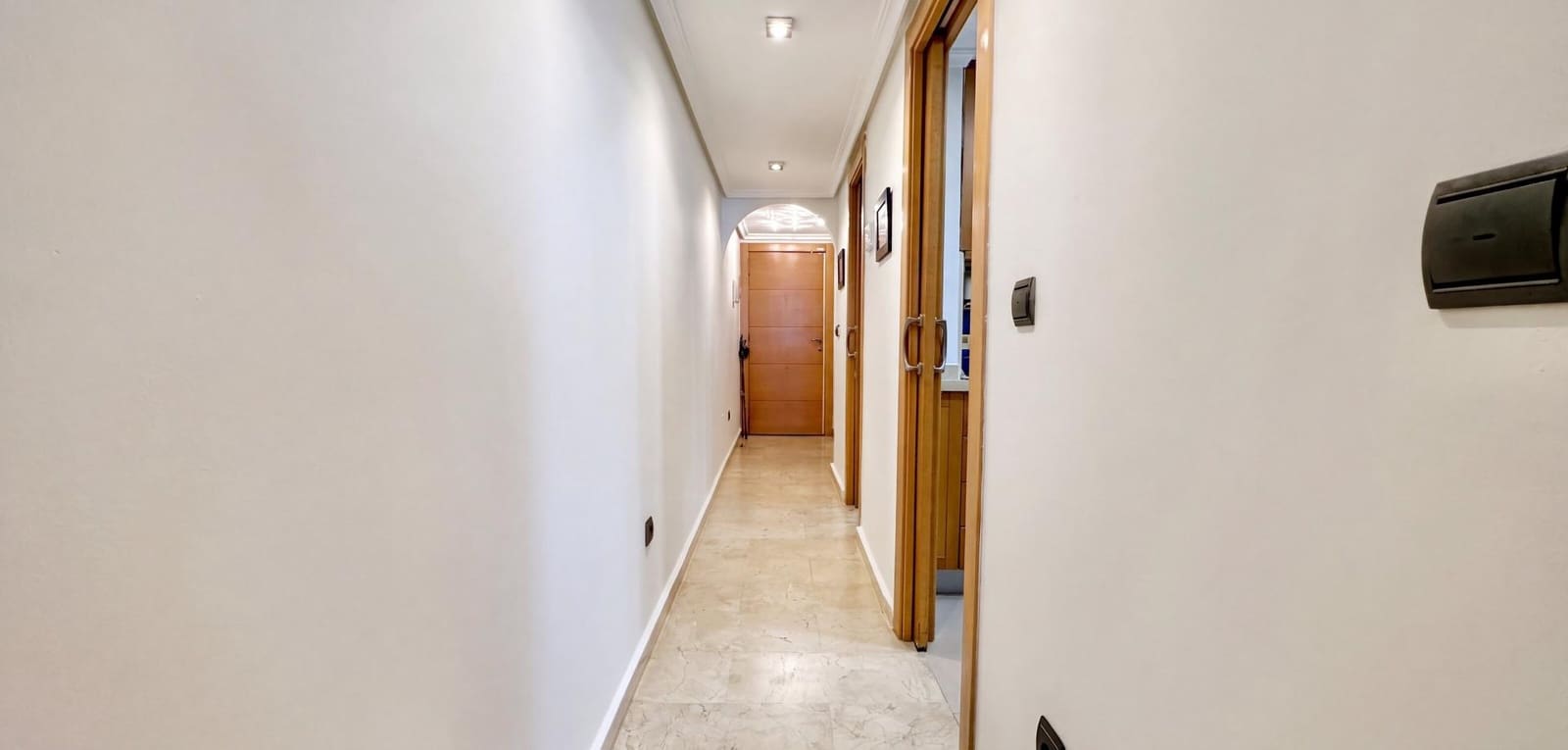 2 soveværelse Lejlighed til salg i Guardamar del Segura med garage - € 299.000 (Ref: 10109813)