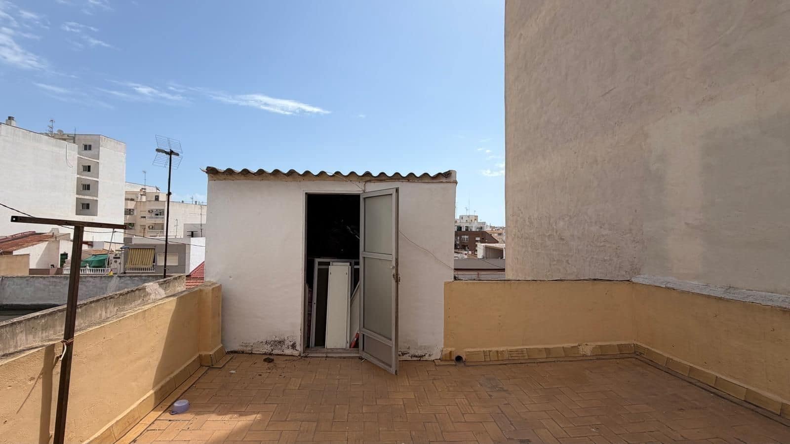Apartamento de 3 habitaciones en Torrevieja en venta - 179.900 € (Ref: 10109815)