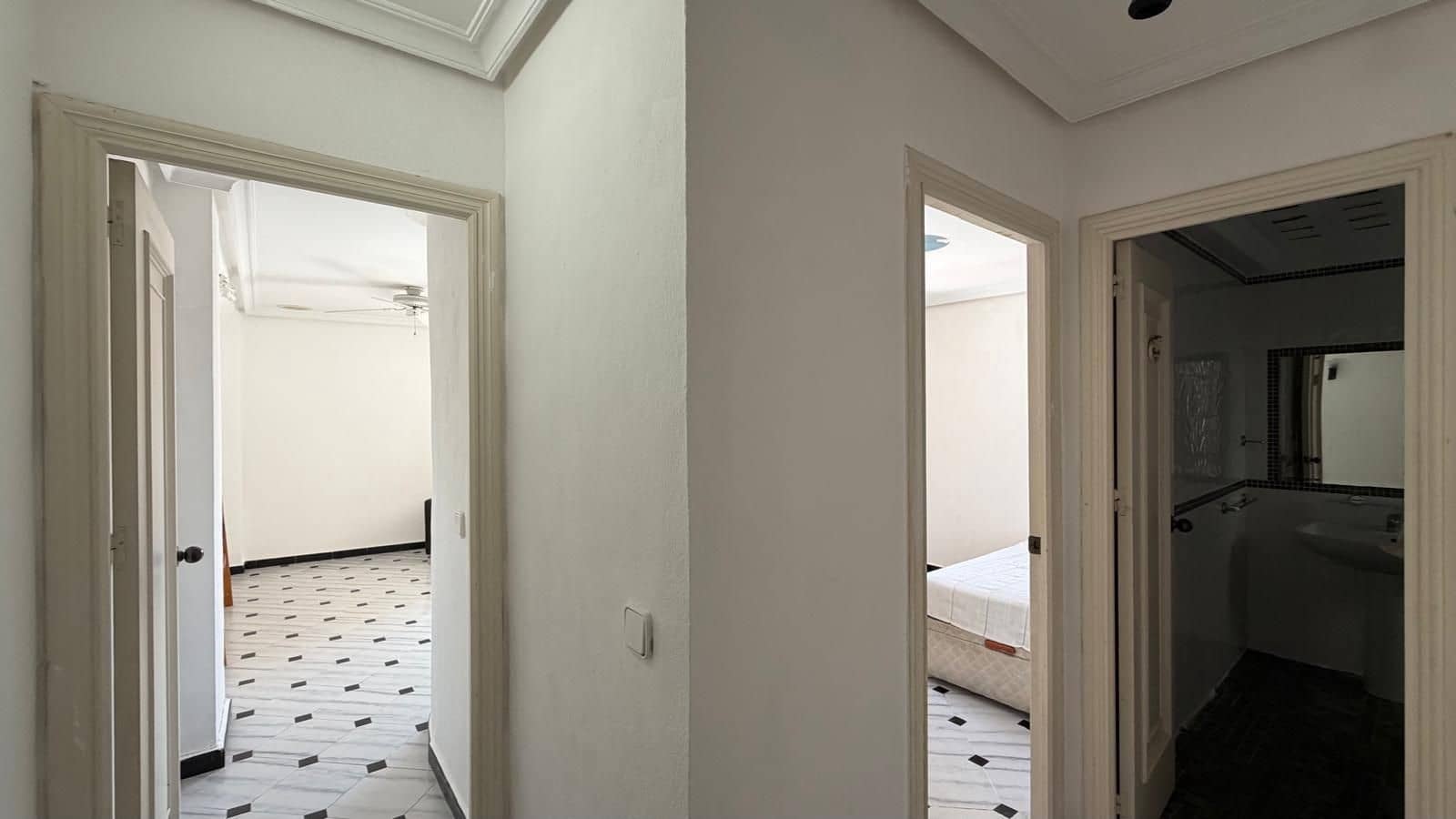 Apartamento de 3 habitaciones en Torrevieja en venta - 179.900 € (Ref: 10109815)