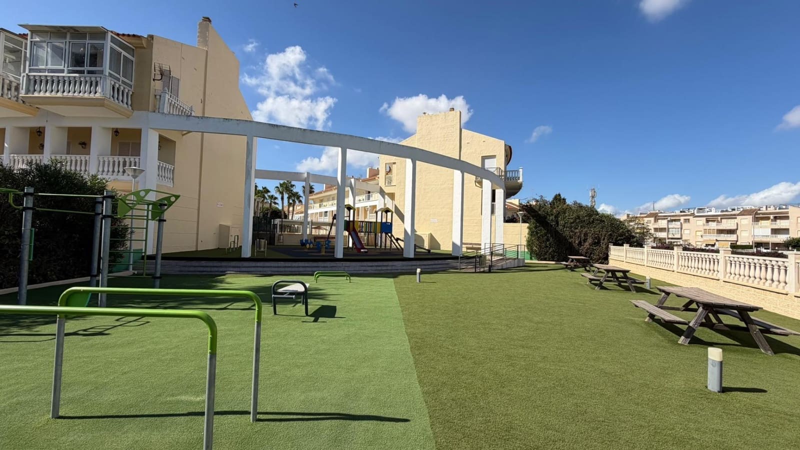 1 camera da letto Appartamento in vendita in Torrevieja con piscina garage - 179.900 € (Rif: 10109817)