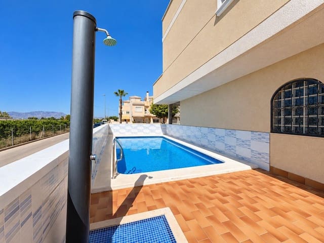 4 sypialnia Dom szeregowy na sprzedaż w Almoradí z basenem garażem - 240 000 € (Ref: 10109820)
