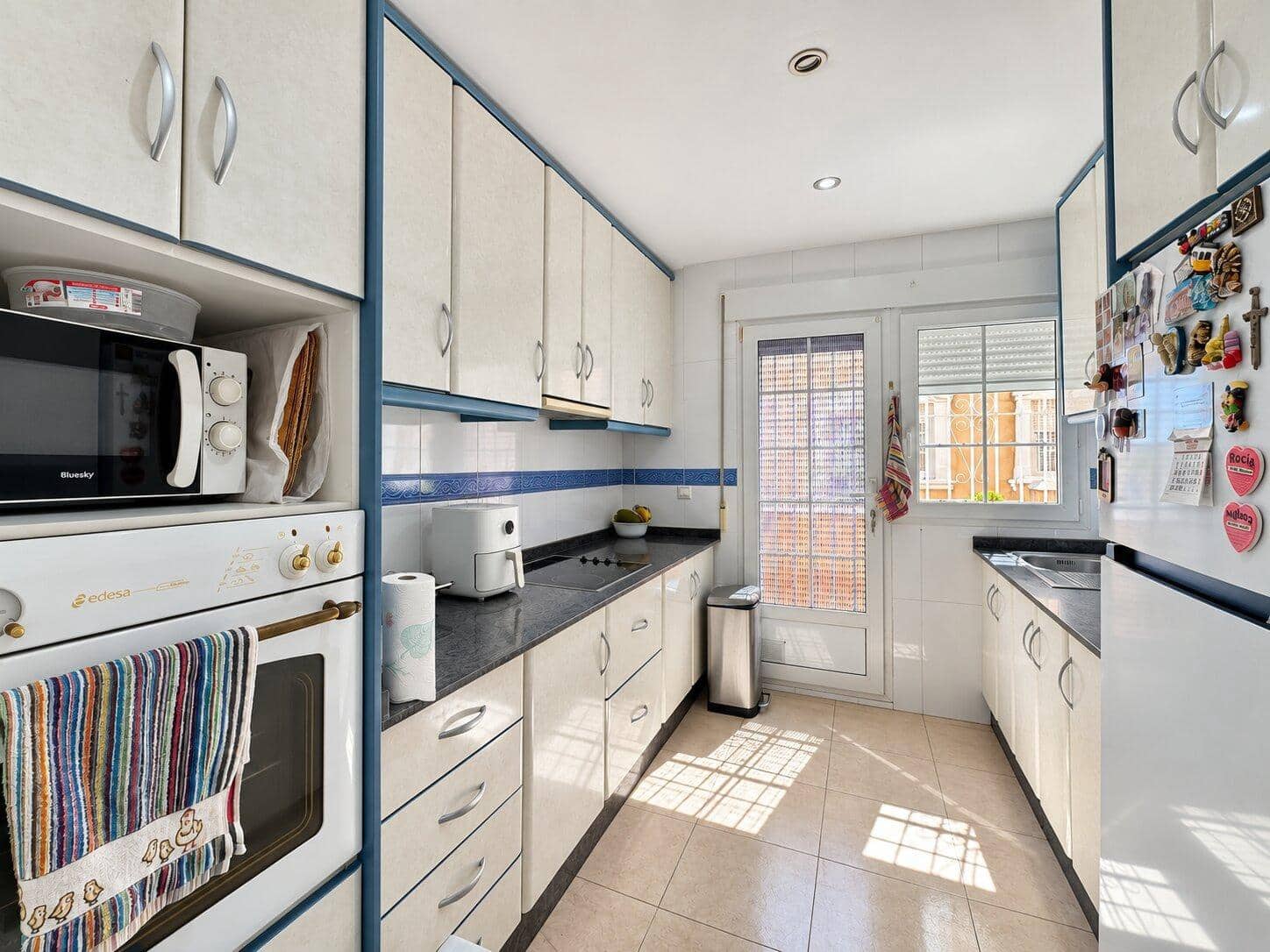4 sypialnia Dom szeregowy na sprzedaż w Almoradi z basenem garażem - 240 000 € (Ref: 10109820)