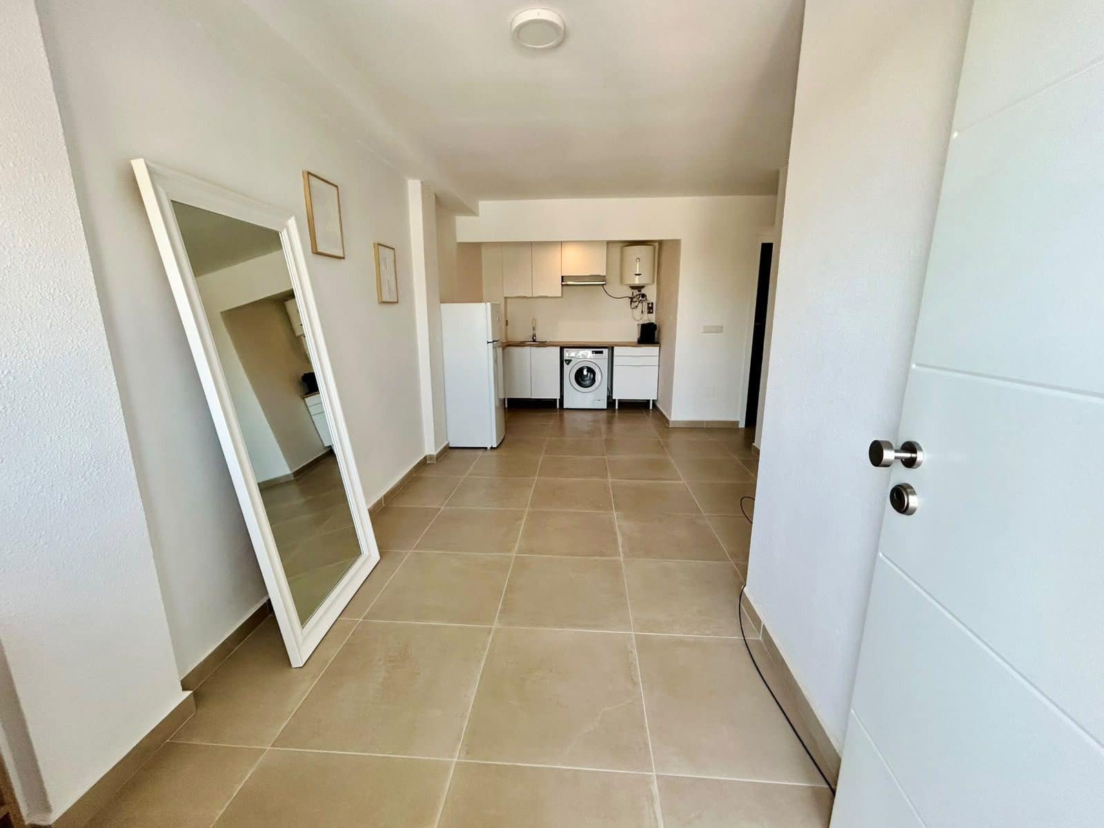Apartamento de 1 habitación en Torrevieja en venta - 119.000 € (Ref: 10120020)