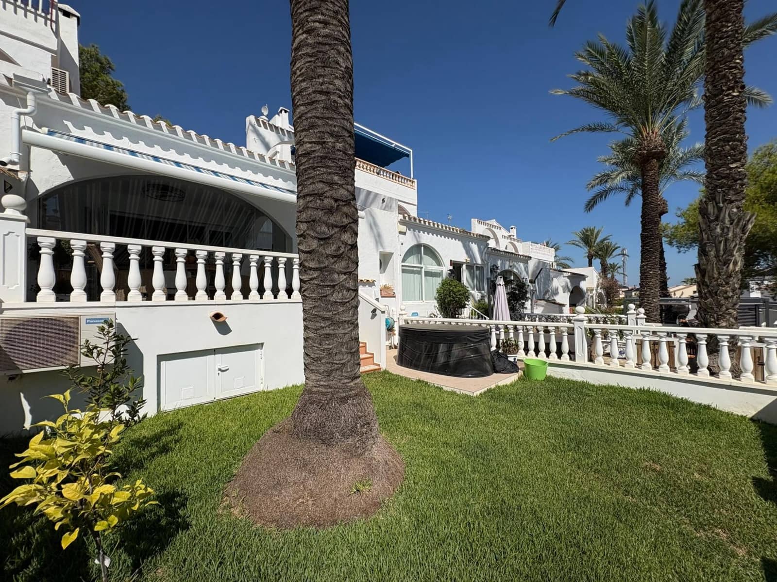 2 makuuhuone Huvila myytävänä paikassa Orihuela Costa - 295 000 € (Ref: 10120022)