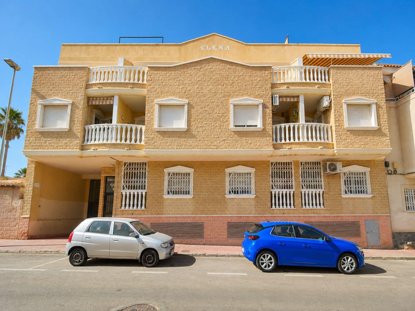 2 slaapkamer Appartement te koop in Torrevieja - € 145.000 (Ref: 10120027)