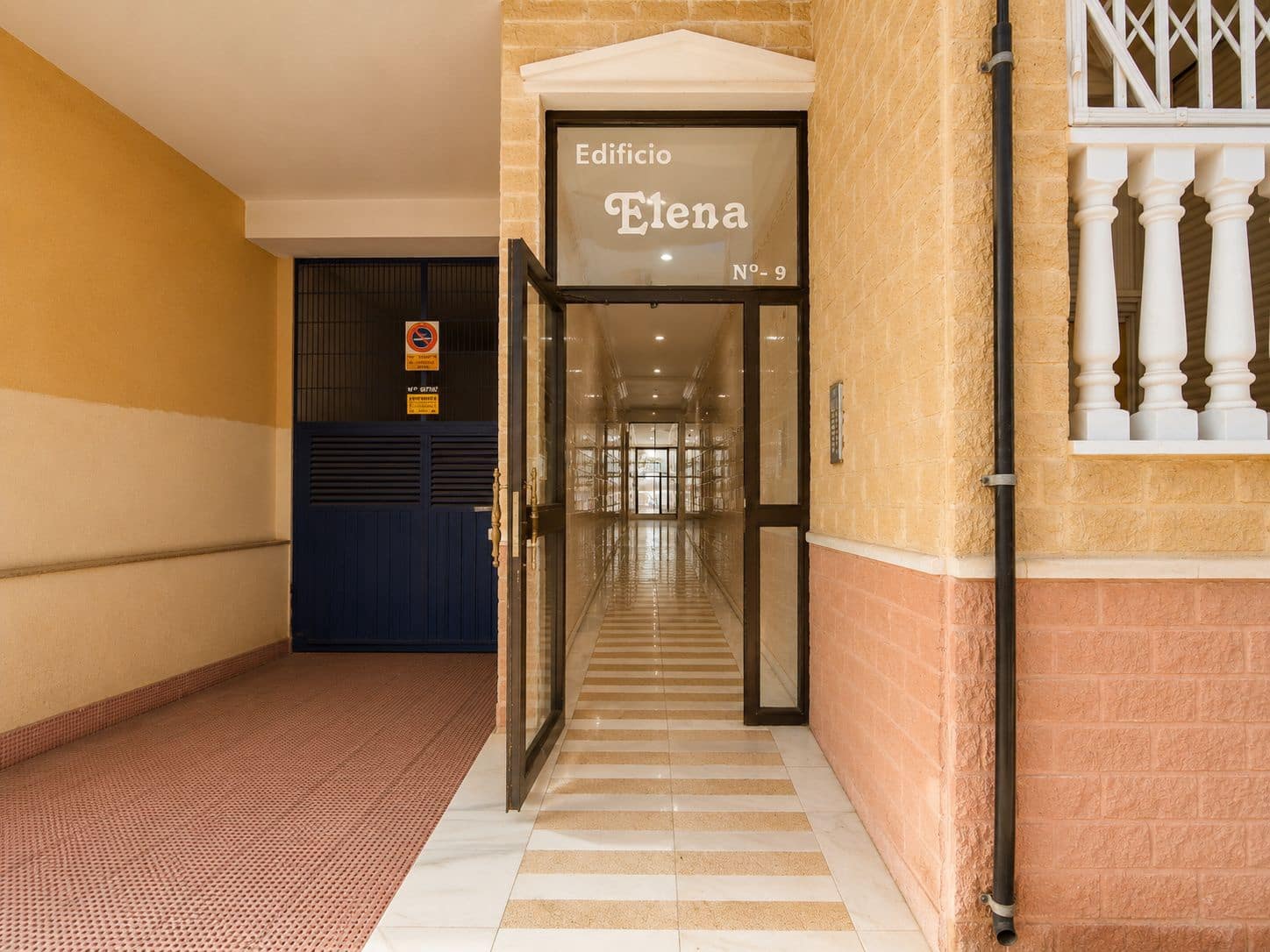 2 slaapkamer Appartement te koop in Torrevieja - € 145.000 (Ref: 10120027)