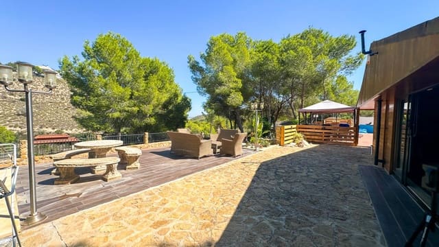 3 chambre Finca/Maison de Campagne à vendre à Desamparados - Hurchillo - Torremendo, Orihuela avec piscine garage - 330 000 € (Ref: 10129713)