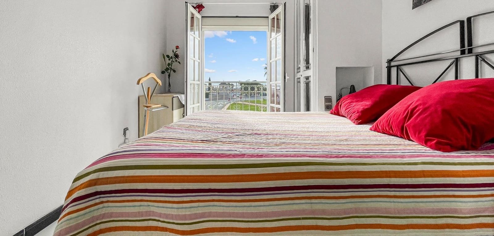 2 soverom Leilighet til salgs i La Siesta med svømmebasseng - € 175 000 (Ref: 10129720)