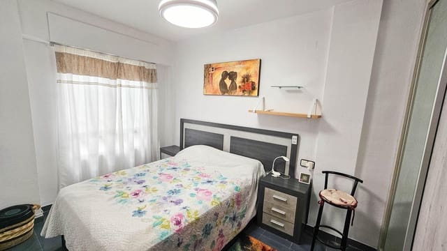 1 quarto Apartamento para venda em Centro, Torrevieja - 100 000 € (Ref: 10129722)