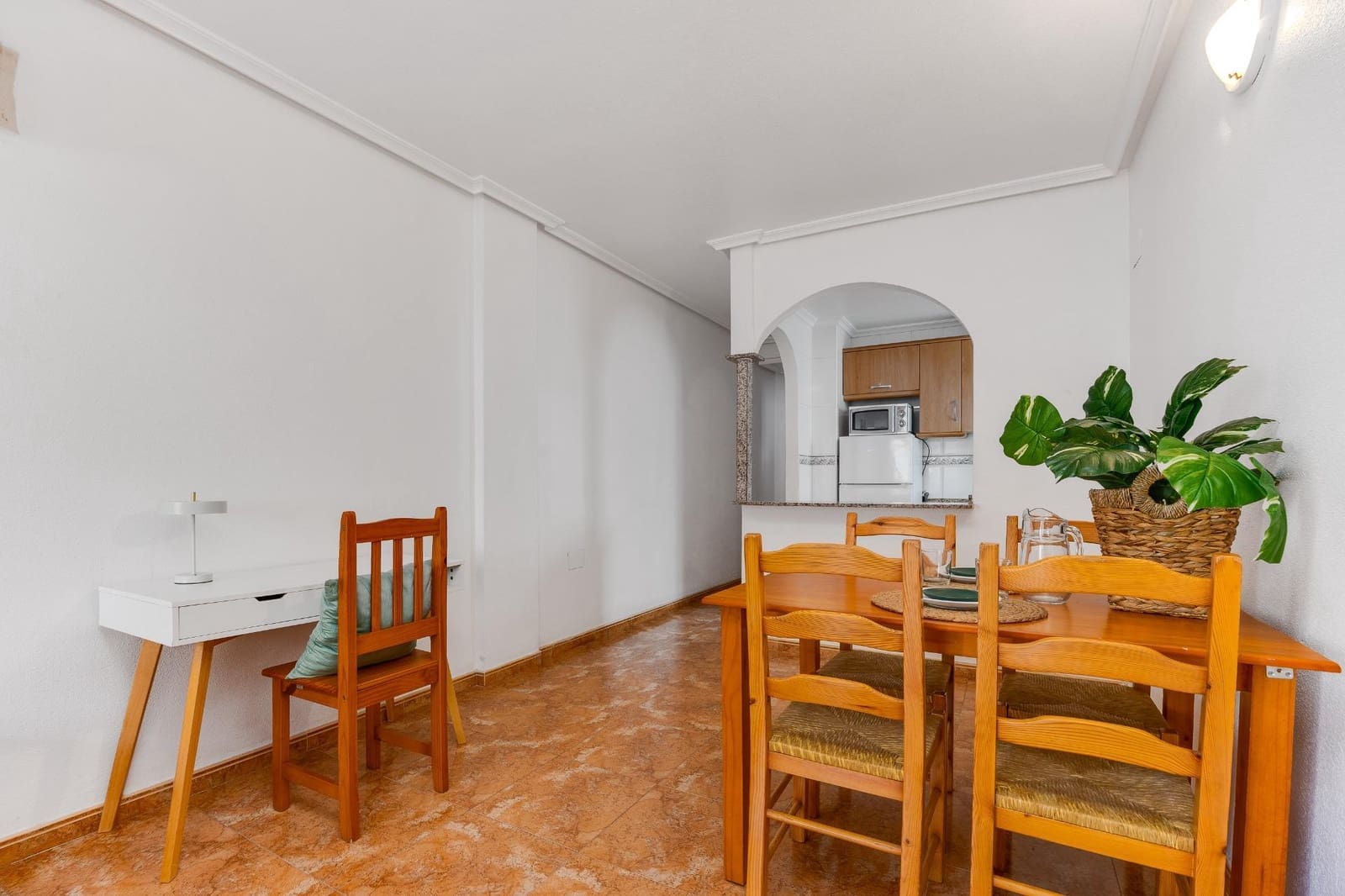 2 slaapkamer Appartement te koop in Torrevieja met zwembad - € 149.500 (Ref: 10129729)