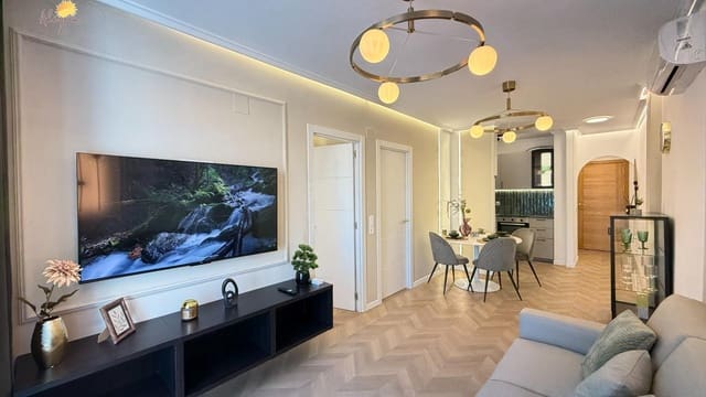 2 quarto Apartamento para venda em Torrevieja com piscina - 184 990 € (Ref: 10129733)