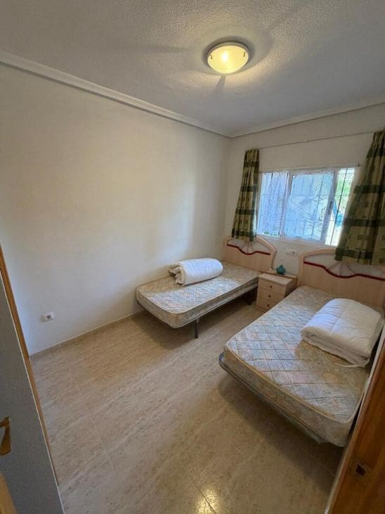 2 soveværelse Bungalow til salg i Santa Pola med swimmingpool garage - € 199.900 (Ref: 10129735)
