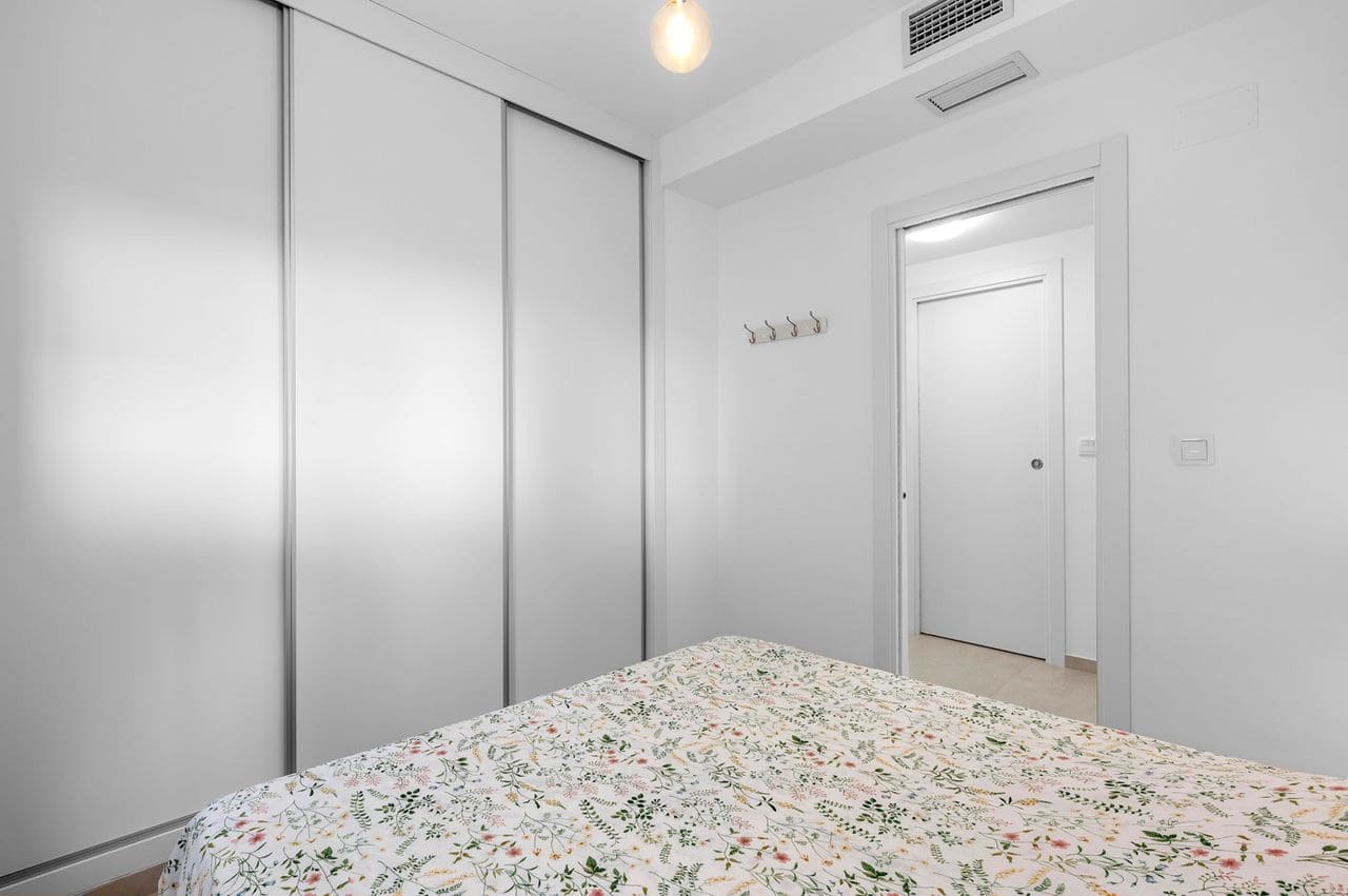 2 sypialnia Apartament na sprzedaż w Los Dolses z basenem garażem - 292 000 € (Ref: 10129750)