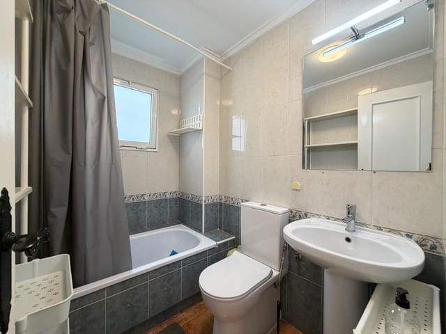 2 quarto Apartamento para venda em Parque de las Naciones, Torrevieja - 129 000 € (Ref: 10129754)