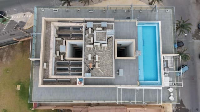3 soveværelse Penthouse til salg i Guardamar Playa, Guardamar del Segura med swimmingpool garage - € 849.900 (Ref: 10129756)