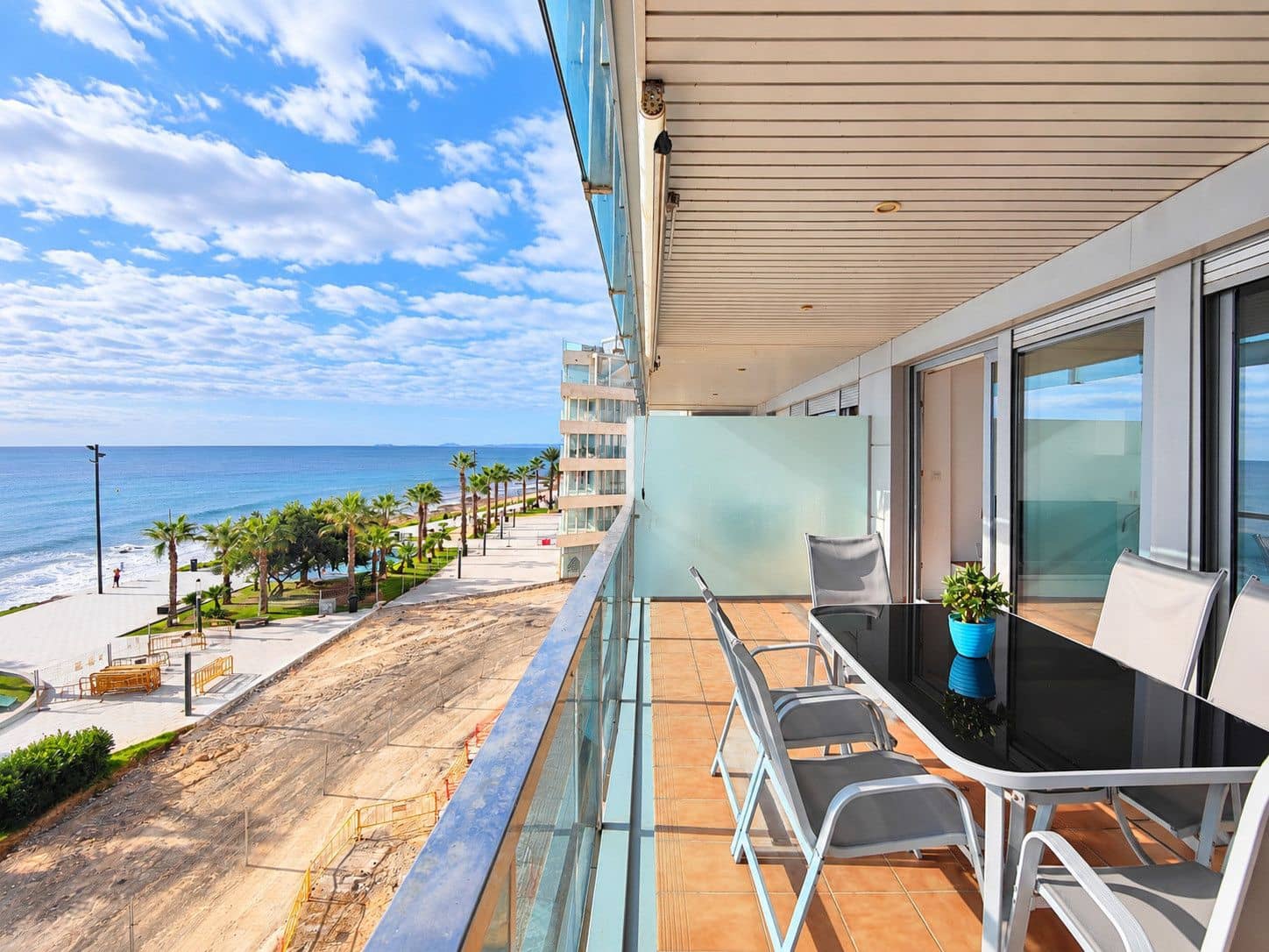 3 soveværelse Lejlighed til salg i Torrevieja med swimmingpool garage - € 459.000 (Ref: 10129761)