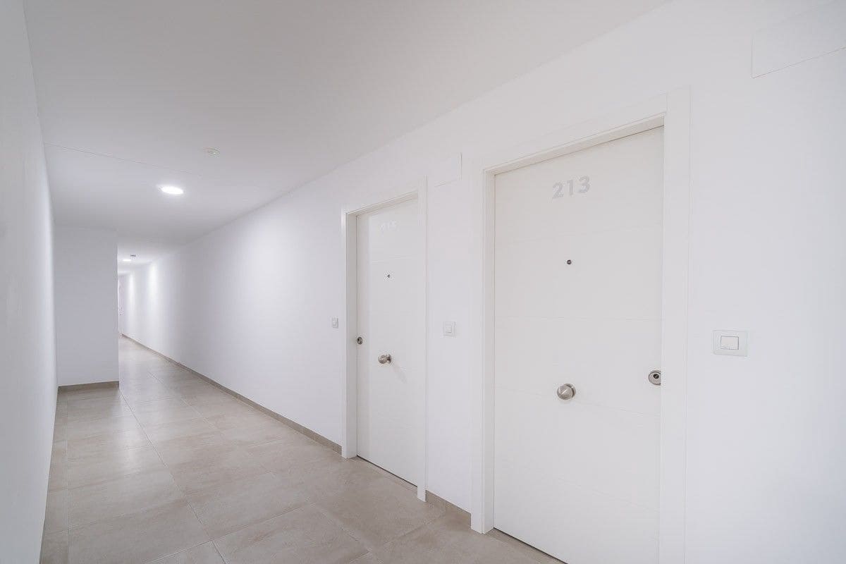 2 slaapkamer Appartement te koop in San Miguel de Salinas - € 229.900 (Ref: 10129834)