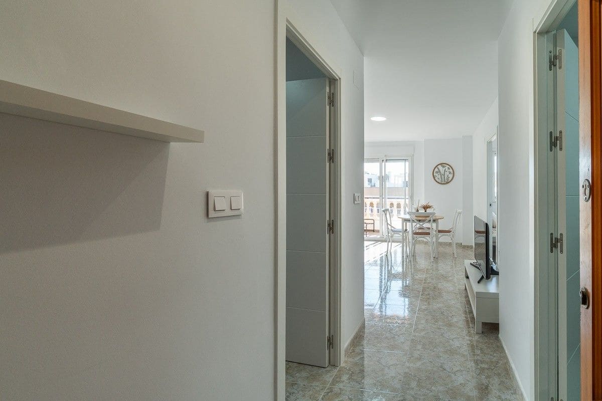 2 Zimmer Apartment zu verkaufen in Torrevieja - 199.000 € (Ref: 10129870)
