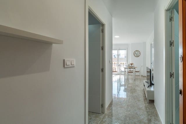 2 Zimmer Apartment zu verkaufen in Torrevieja - 199.000 € (Ref: 10129870)