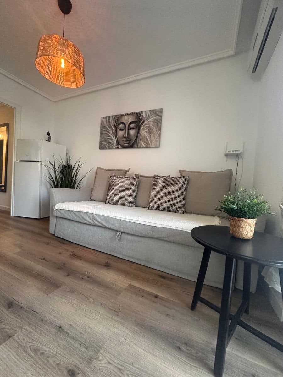 2 chambre Penthouse à vendre à Torrevieja - 149 900 € (Ref: 10129876)