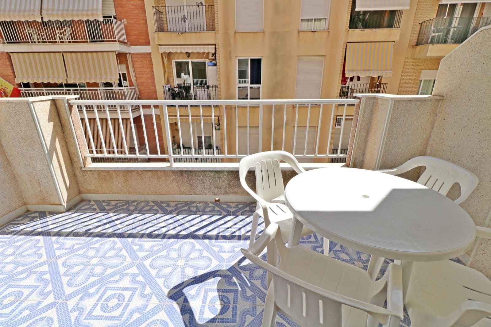 2 Zimmer Apartment zu verkaufen in Torrevieja - 154.500 € (Ref: 10129891)