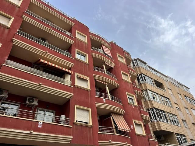 Apartamento de 2 habitaciones en Centro, Torrevieja en venta - 149.015 € (Ref: 10129893)