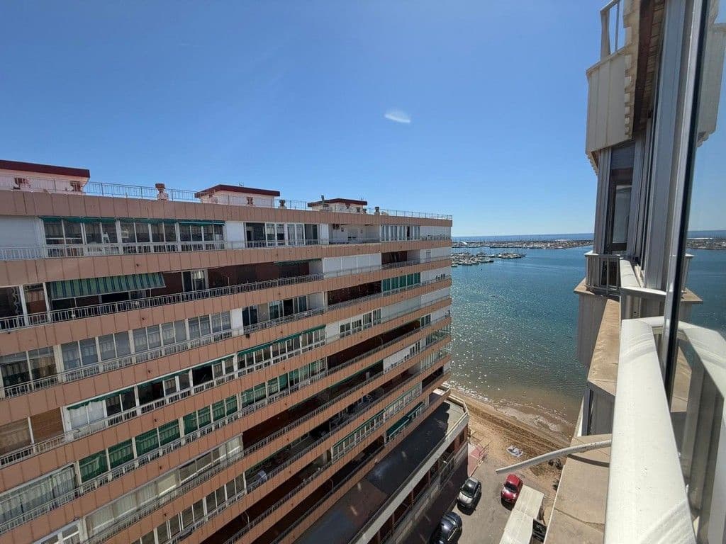 3 soverom Leilighet til salgs i Torrevieja med svømmebasseng - € 249 900 (Ref: 10129985)