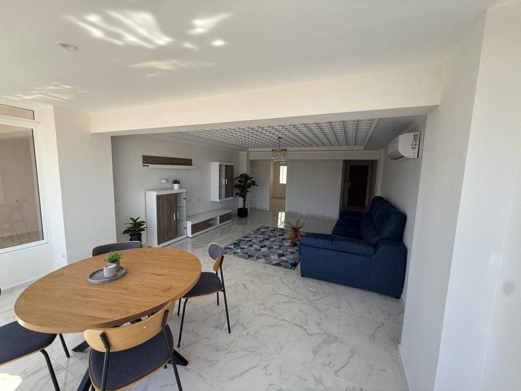 3 soverom Leilighet til salgs i Torrevieja med svømmebasseng - € 249 900 (Ref: 10129985)