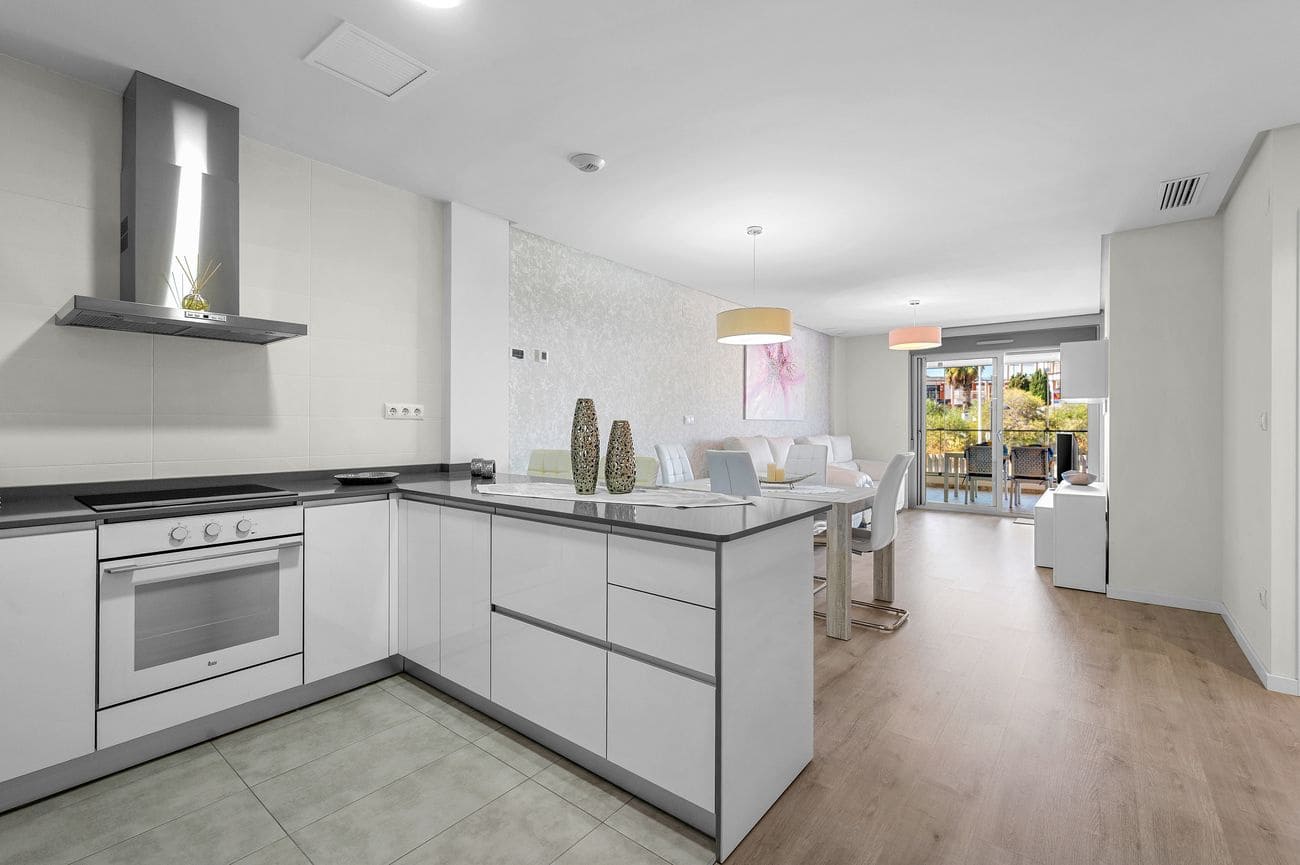 2 makuuhuone Huoneisto myytävänä paikassa Los Dolses mukana uima-altaan - 245 900 € (Ref: 10162308)