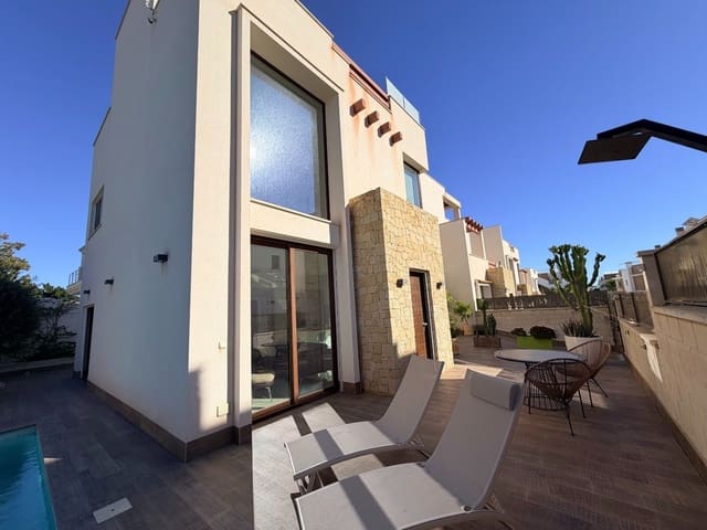 3 slaapkamer Villa te koop in Almoradí - € 499.900 (Ref: 10162311)