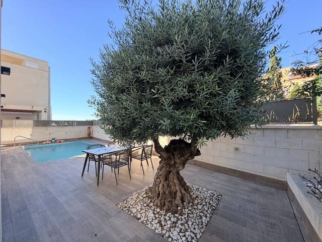 3 slaapkamer Villa te koop in Almoradí - € 499.900 (Ref: 10162311)