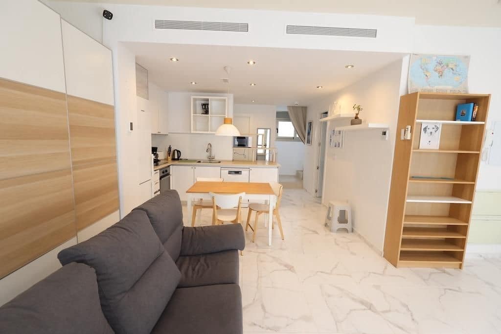 3 soveværelse Villa til salg i Orihuela Costa med swimmingpool - € 450.000 (Ref: 10162319)