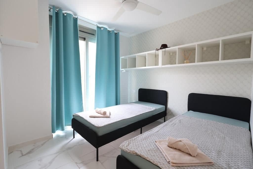 3 soveværelse Villa til salg i Orihuela Costa med swimmingpool - € 450.000 (Ref: 10162319)