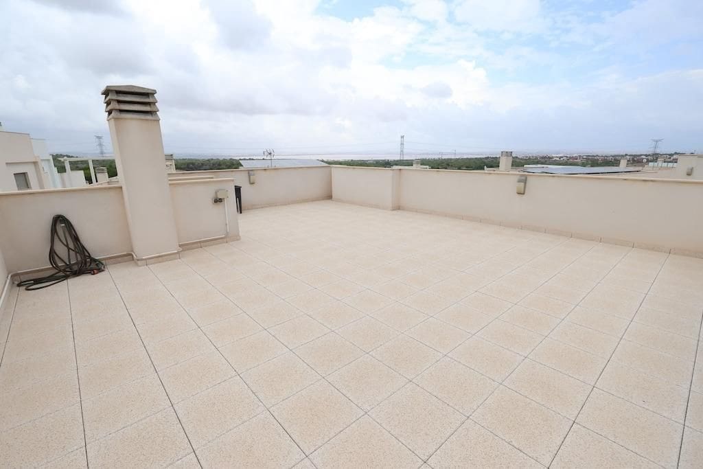 3 soveværelse Villa til salg i Orihuela Costa med swimmingpool - € 450.000 (Ref: 10162319)