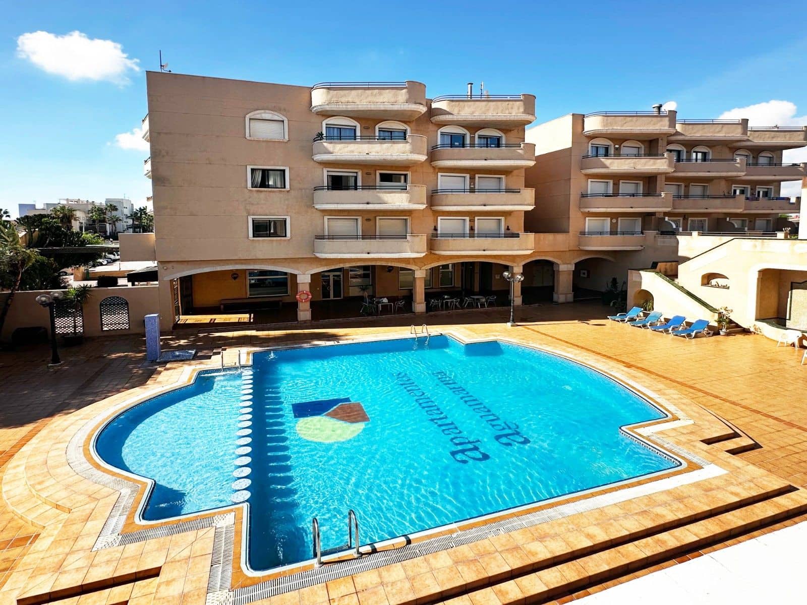3 sypialnia Apartament na sprzedaż w Orihuela Costa z basenem garażem - 268 000 € (Ref: 10162321)