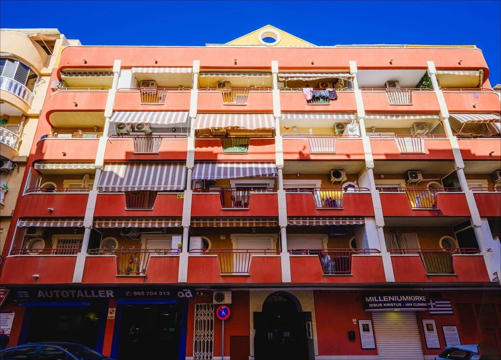 1 slaapkamer Appartement te koop in Torrevieja - € 129.900 (Ref: 10162328)