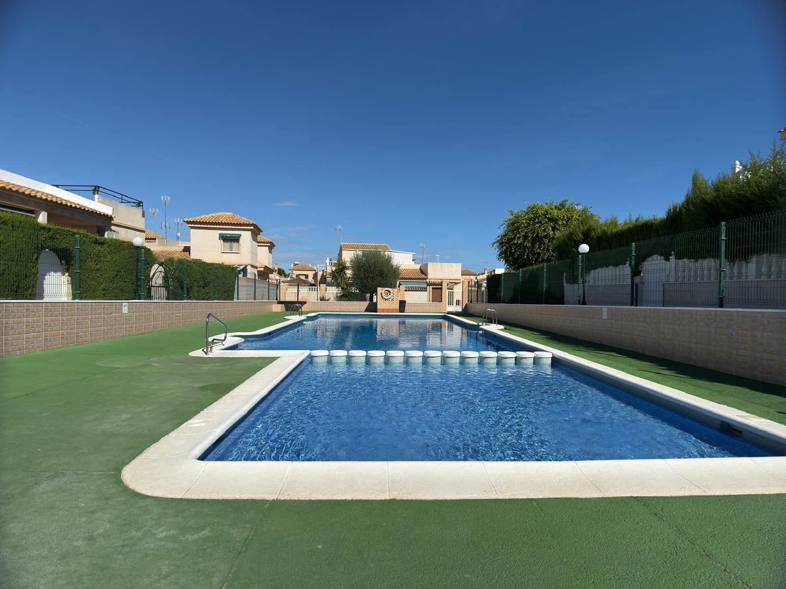 3 soveværelse Villa til salg i Orihuela Costa - € 239.000 (Ref: 10174090)