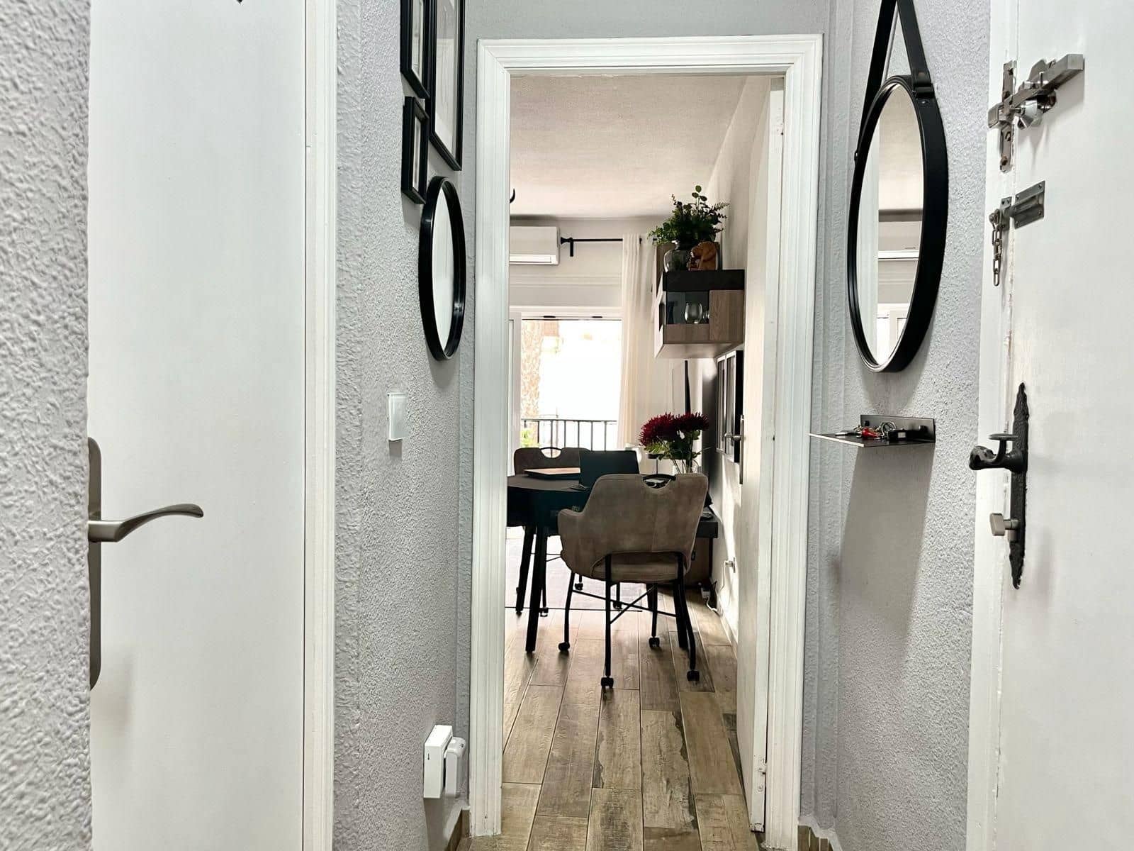 Apartamento de 1 habitación en Torrevieja en venta con piscina - 129.900 € (Ref: 10174091)