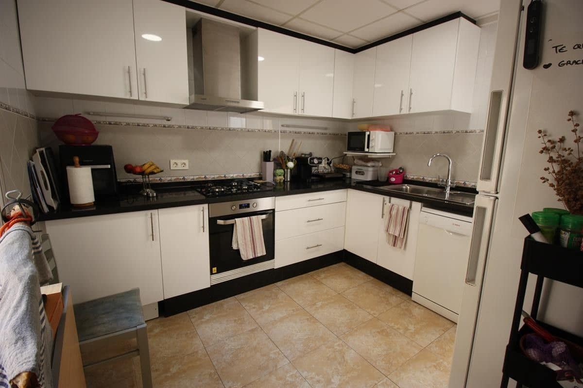 2 bedroom Penthouse for sale in Guardamar del Segura - € 260,000 (Ref: 10174093)