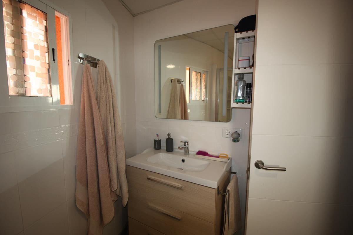 2 bedroom Penthouse for sale in Guardamar del Segura - € 260,000 (Ref: 10174093)