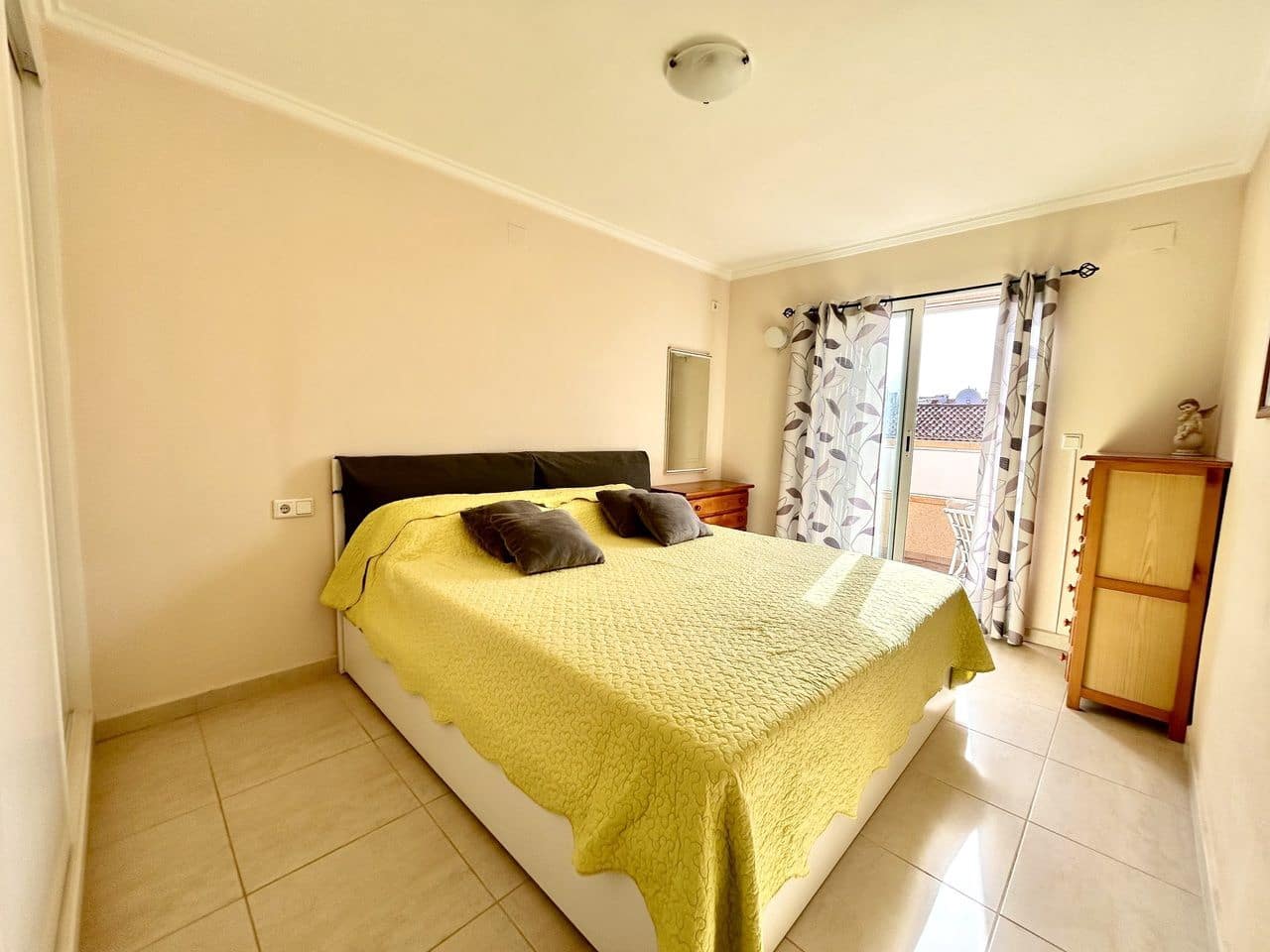 3 soveværelse Byhus til salg i Torrevieja - € 199.000 (Ref: 10174098)