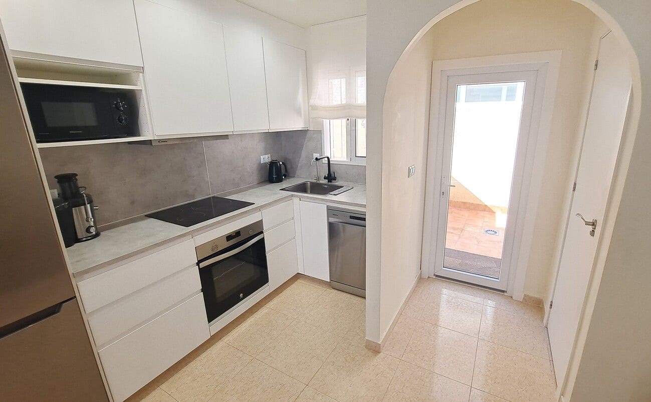 Casa de 2 habitaciones en Filipinas en venta con piscina garaje - 194.995 € (Ref: 10174099)