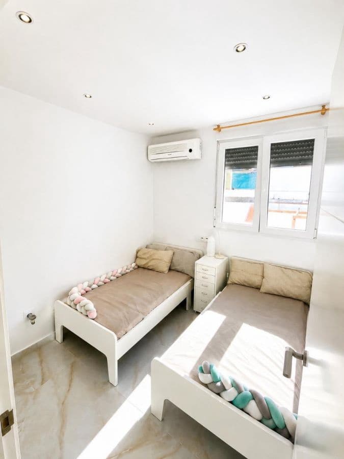 3 soveværelse Byhus til salg i La Siesta - € 199.950 (Ref: 10174103)