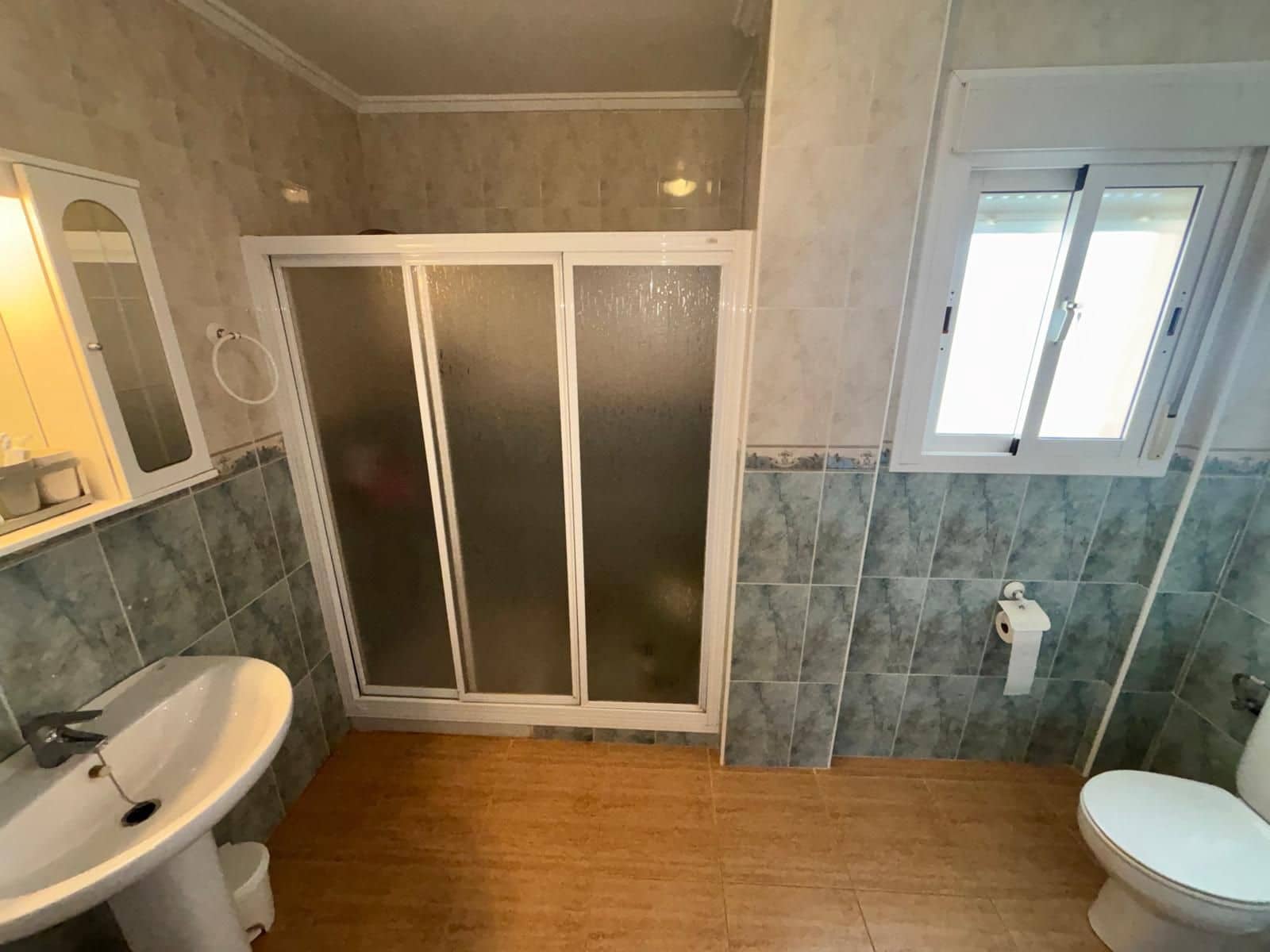3 soverom Kjedet enebolig til salgs i Ciudad Quesada med svømmebasseng - € 235 000 (Ref: 10174105)