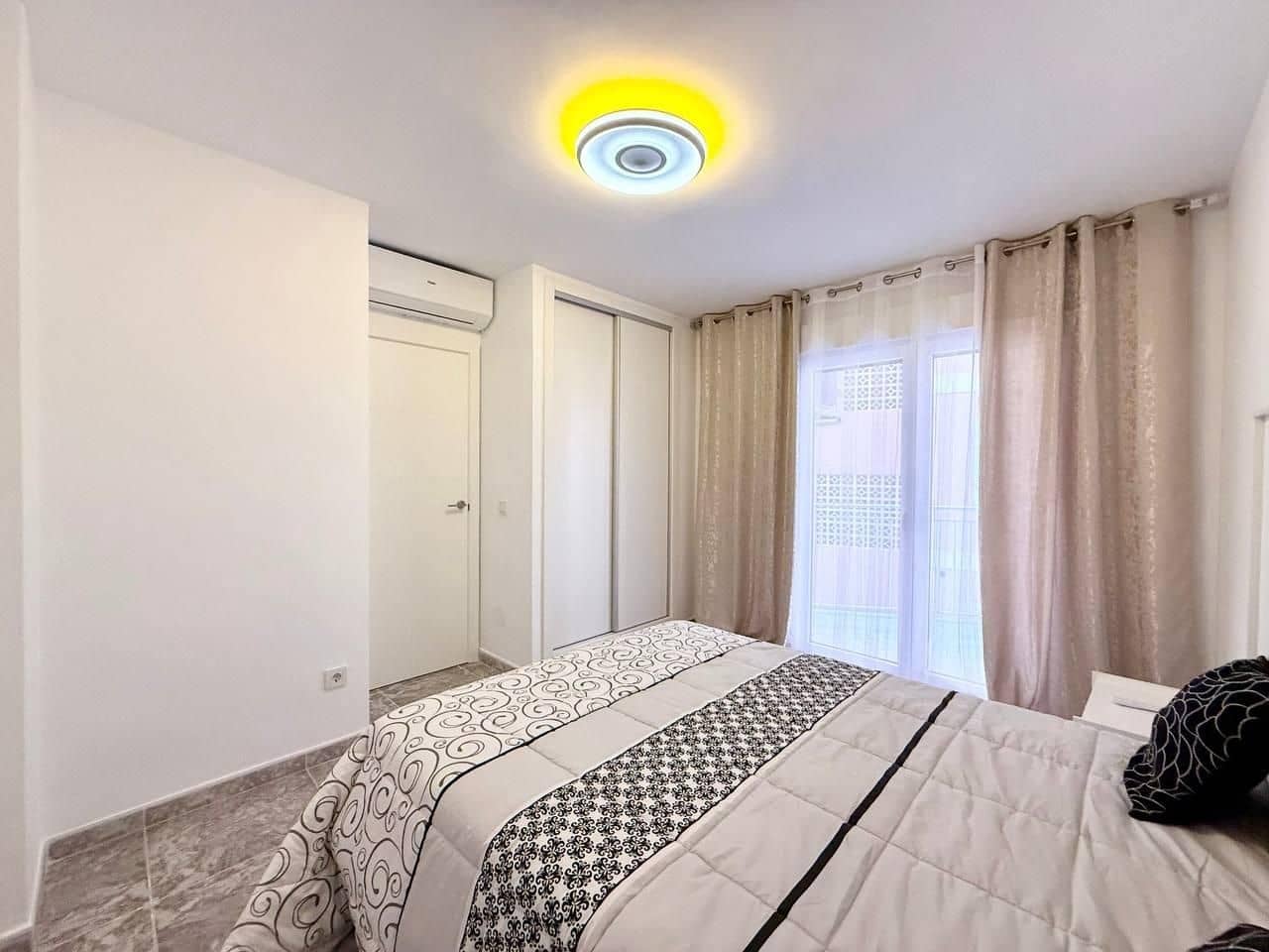 2 sovrum Lägenhet till salu i Torrevieja - 249 000 € (Ref: 10180750)