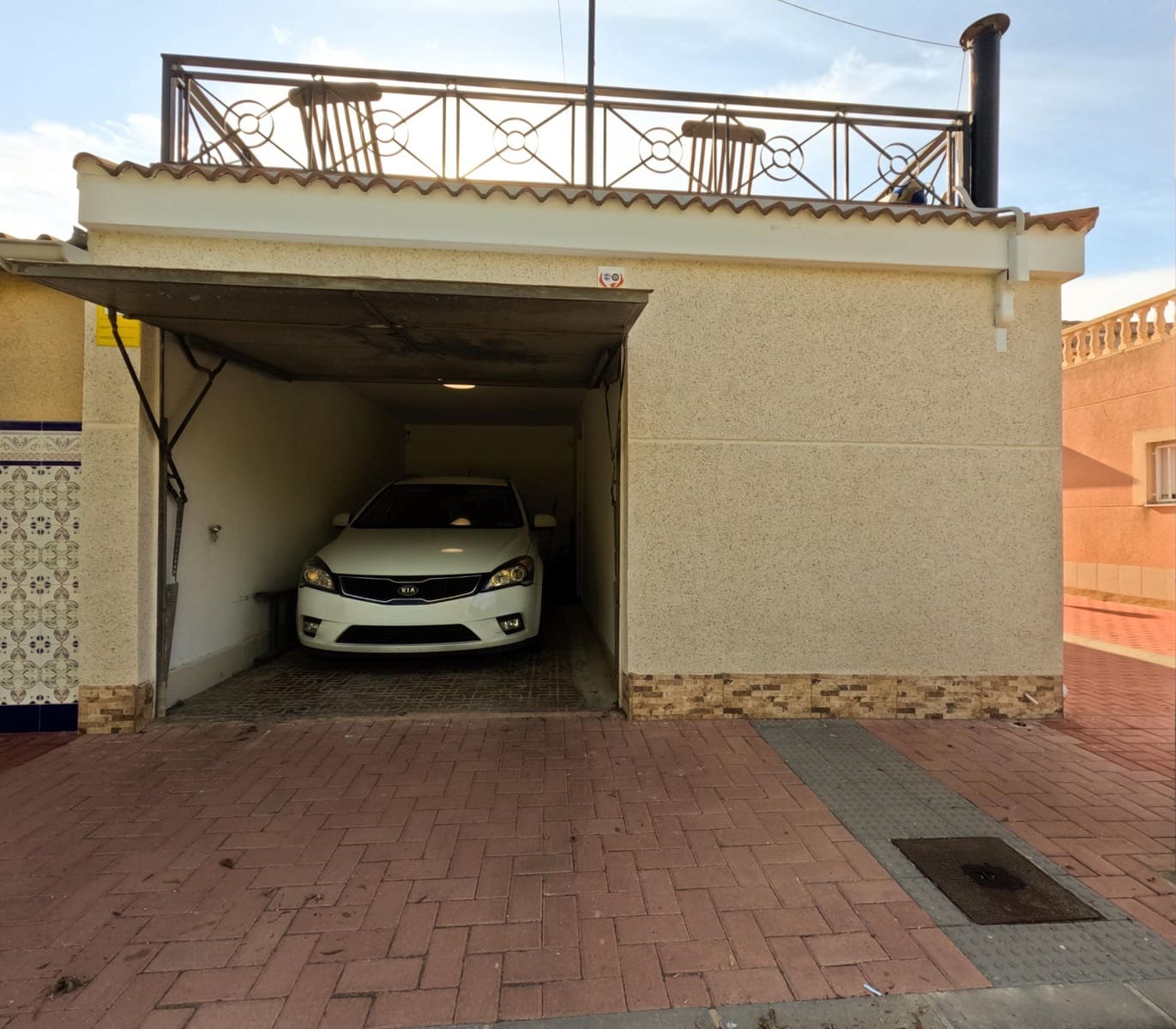 4 soveværelse Rækkehus til salg i Torrevieja med garage - € 249.900 (Ref: 9537407)