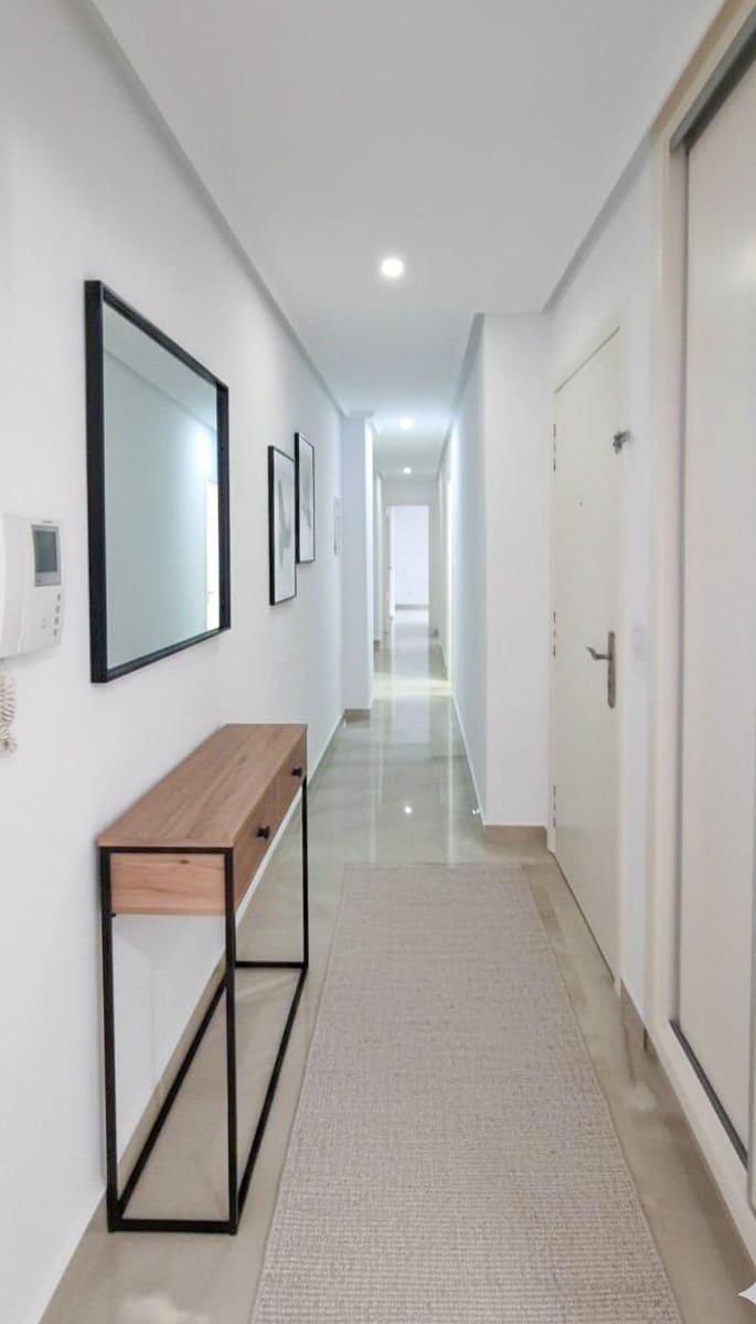 2 makuuhuone Kattohuoneisto myytävänä paikassa Torrevieja mukana 
autotalli - 220 000 € (Ref: 9537413)